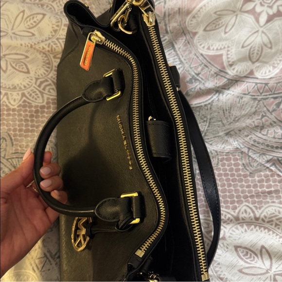 Michael Kors Black Leather Satchel with Gold MK Charm + Dust bag included - Picture 8 of 9